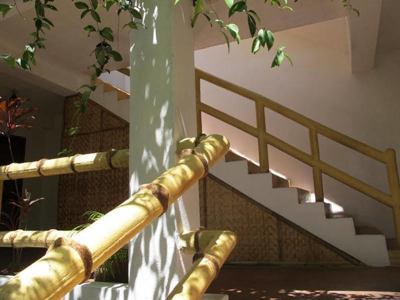 Bamboo Bungalows Resthouse Balabag  Kültér fotó