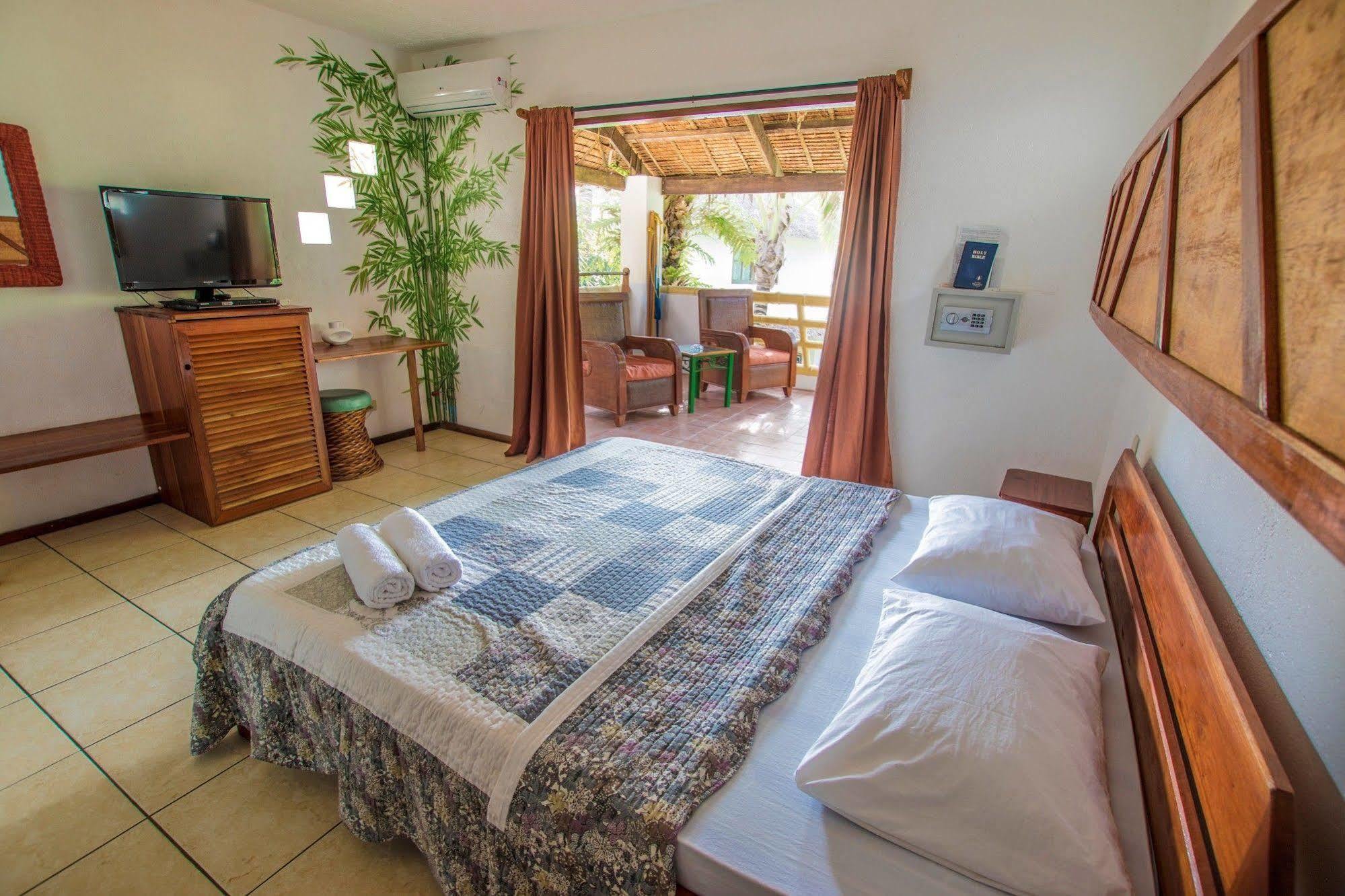 Bamboo Bungalows Resthouse Balabag  Kültér fotó