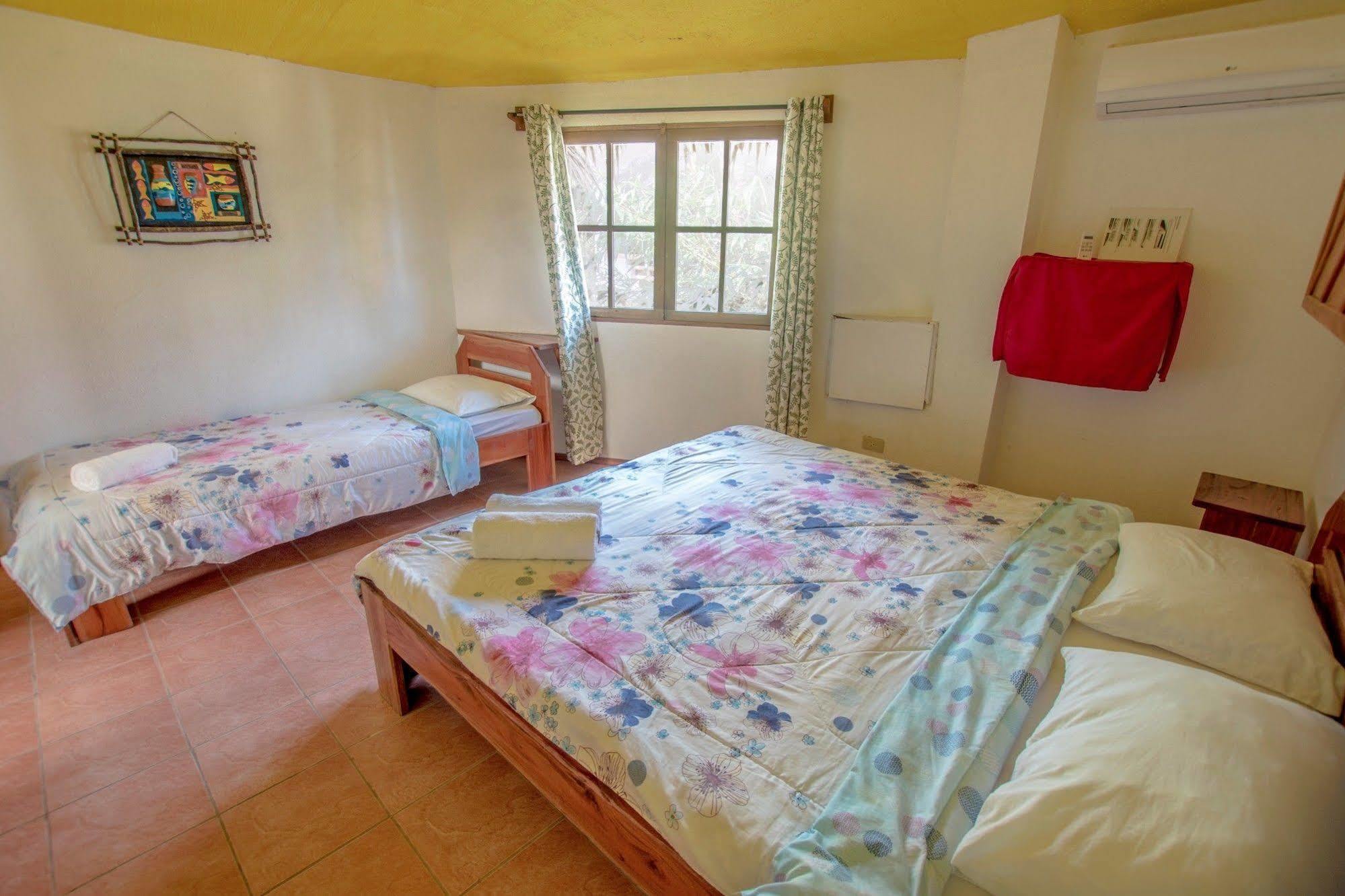Bamboo Bungalows Resthouse Balabag  Kültér fotó