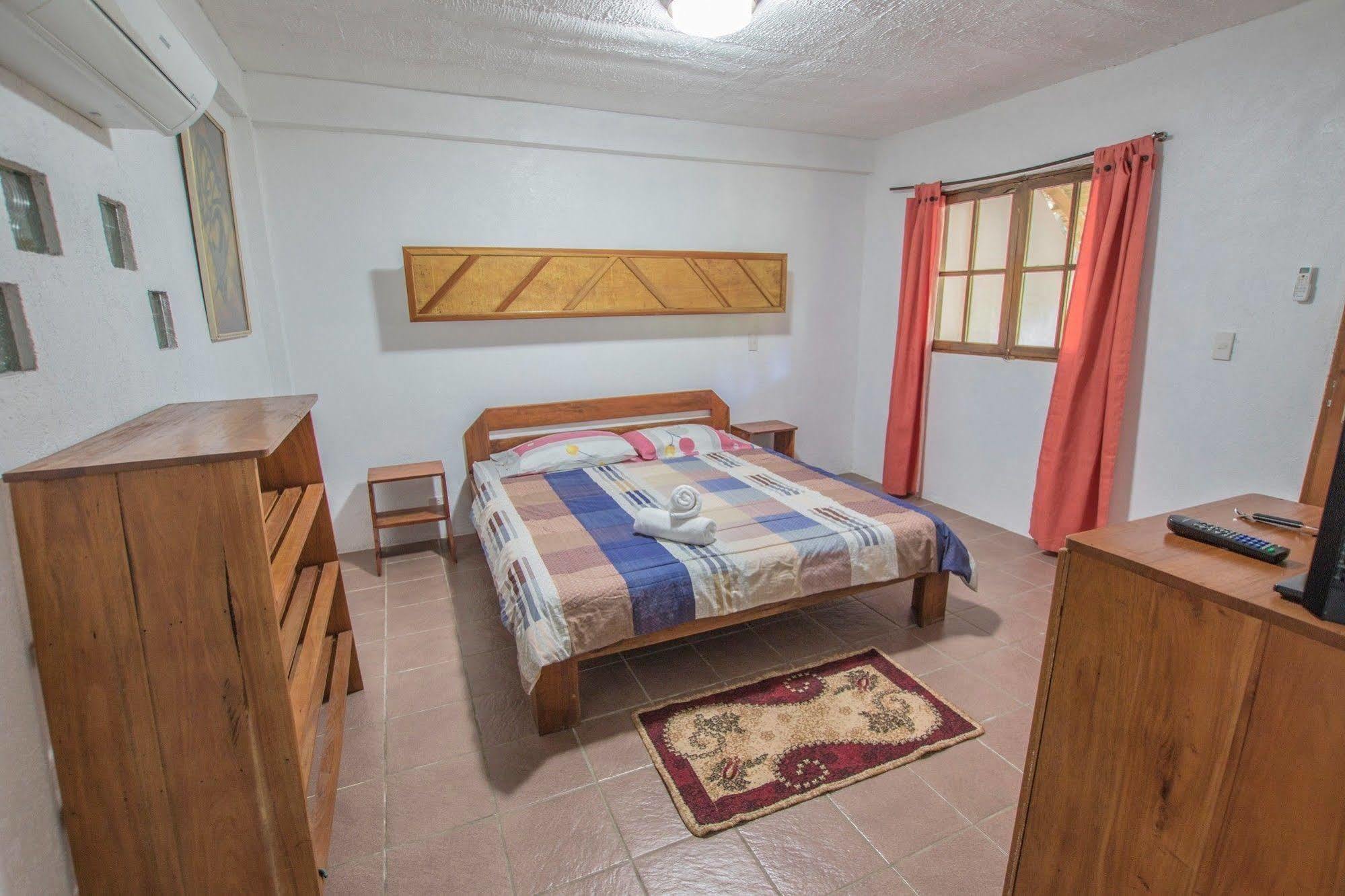 Bamboo Bungalows Resthouse Balabag  Kültér fotó