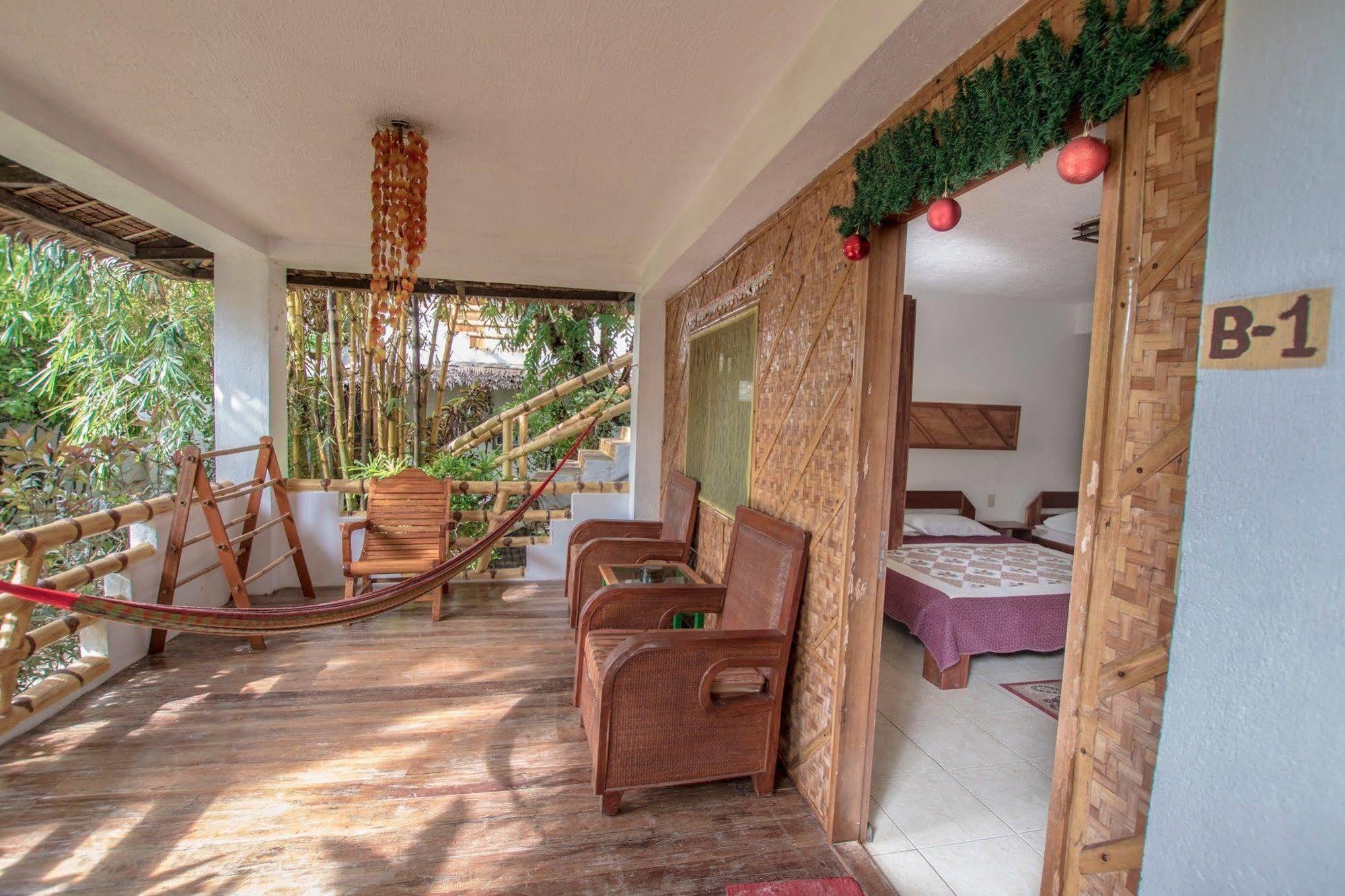 Bamboo Bungalows Resthouse Balabag  Kültér fotó
