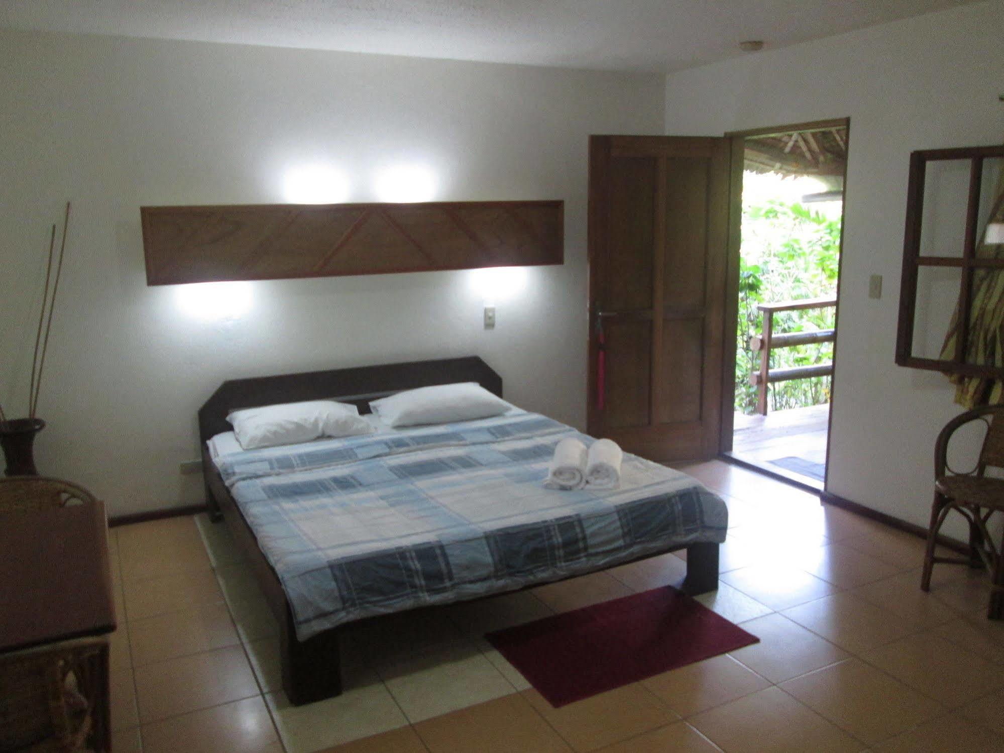Bamboo Bungalows Resthouse Balabag  Kültér fotó