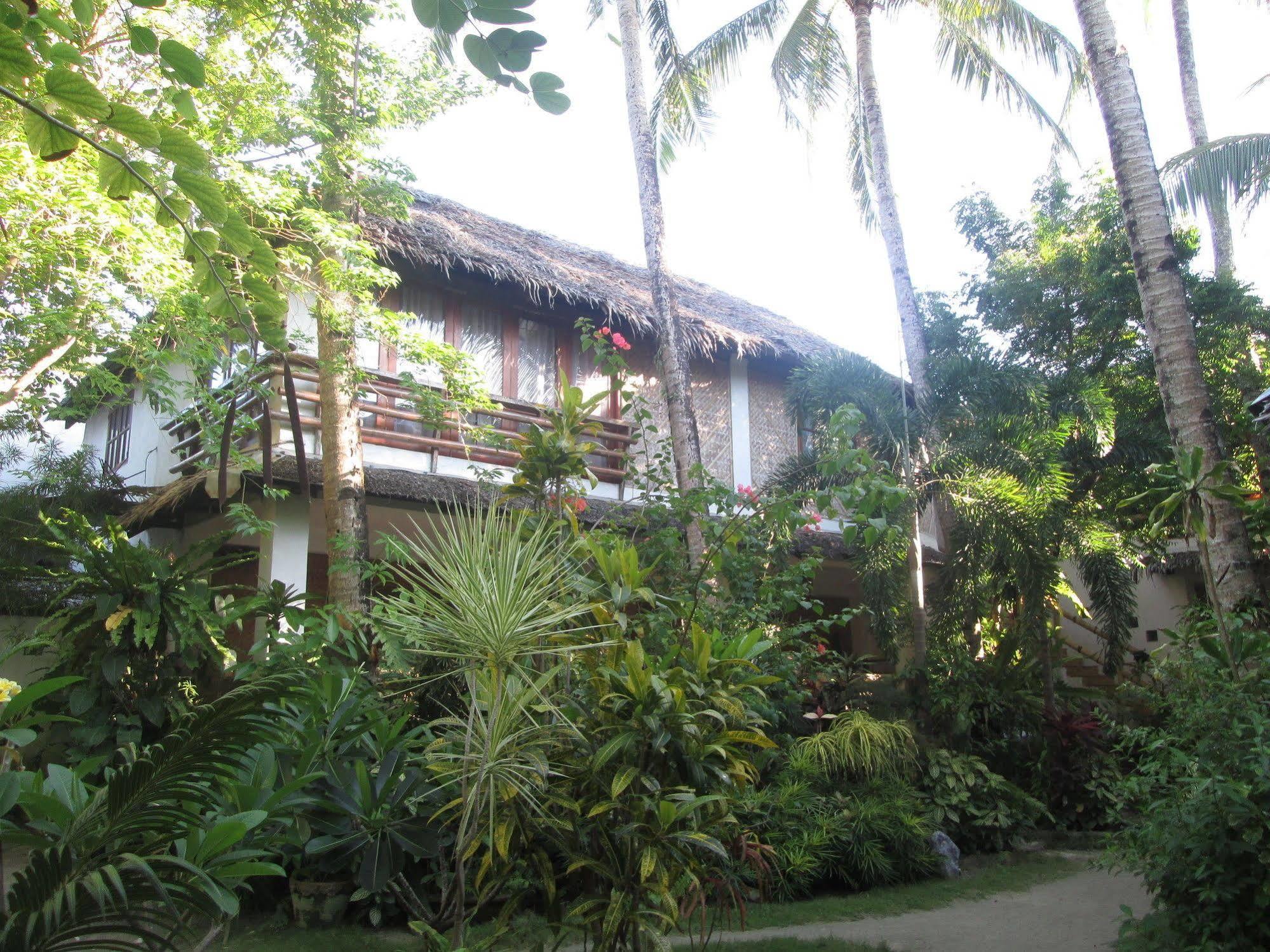 Bamboo Bungalows Resthouse Balabag  Kültér fotó
